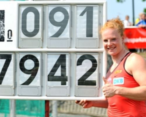 79,42 Meter - Betty Heidler wirft Weltrekord