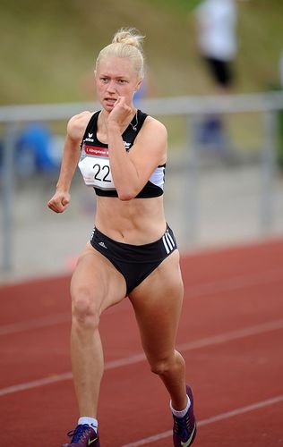 HM der U20 (weiblich): Doppelsieg im Sprint für Antonia Dellert - Jule Behrens holt an einem Wochenende gleich drei HM-Medaillen