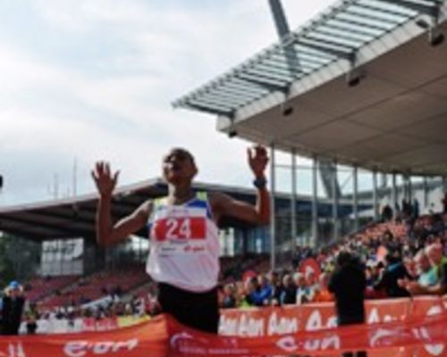 Kenianer dominieren beim Kassel-Marathon