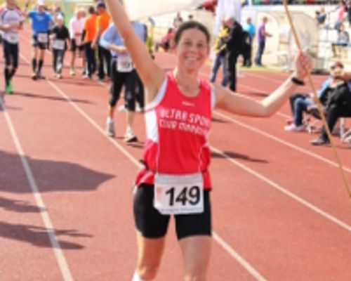 Antje Krause gewinnt DM-Titel im 24-Stunden-Lauf