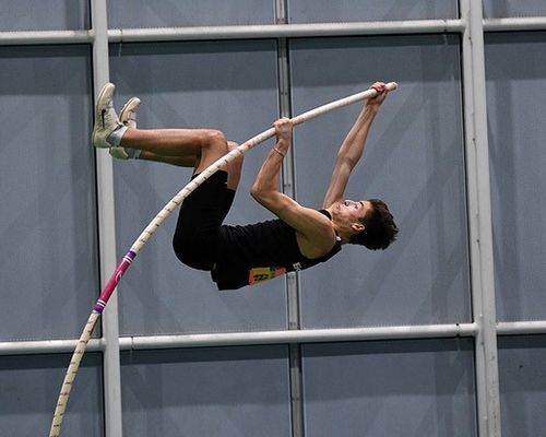 Janina Lange und Friedrich Schulze kommen bei der Mehrkampf-DM in Leverkusen aufs Treppchen