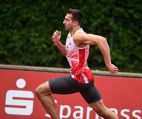 Dennis Hutterer holt sich Gesamtsieg beim "Deich-Meeting" - Vanessa Grimm Dritte bei den Frauen. Jannis Wolf beendet den Wettkampf als Vierter knapp vor seinem Trainingspartner Andres Bechmann. 