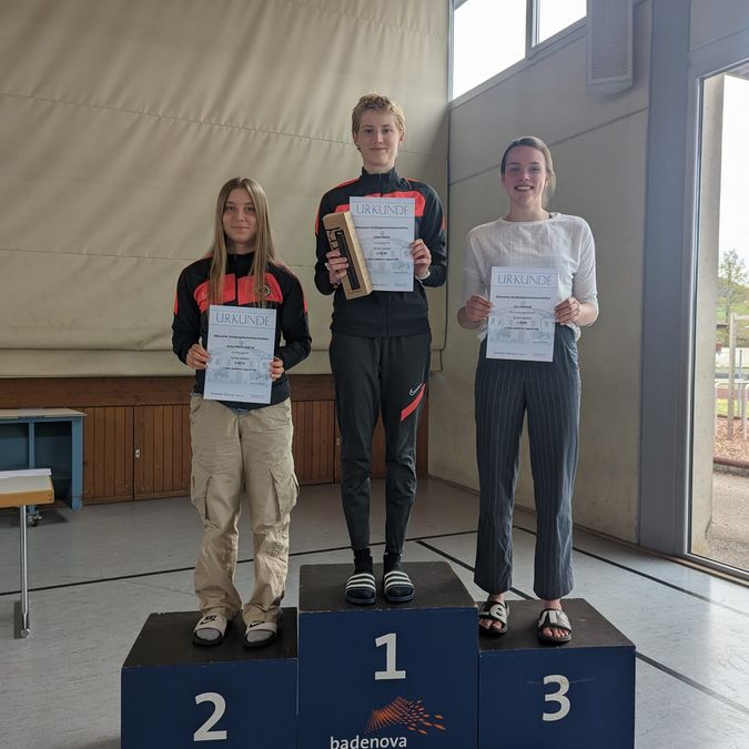 Siegerehrung der WU20 über 10km