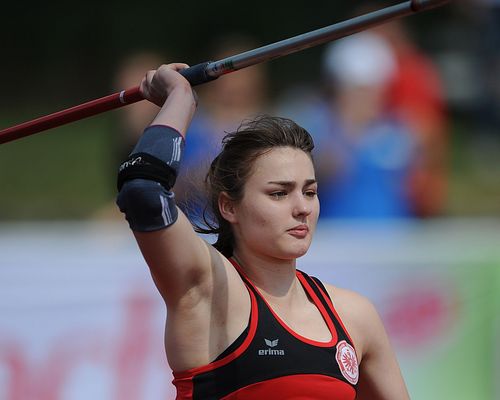 DM Braunschweig (Tag 1, Frauen) Haase mit Vizemeisterschaft über 100 Meter, Lisa Mayer meldet sich erneut ab, Lowka erneut mit Hessenrekord (U23)