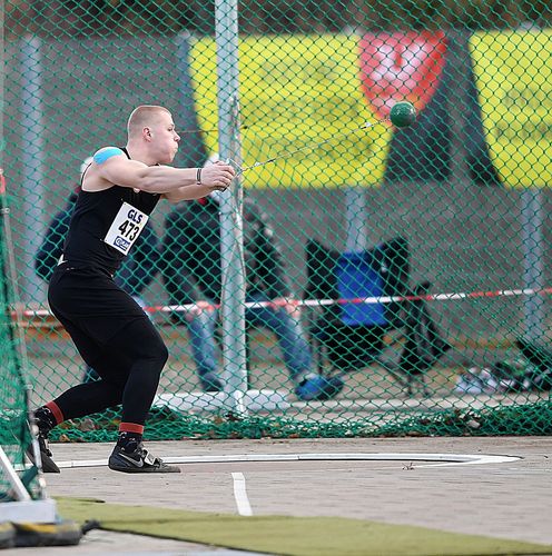 Mit gleich 20 Medaillen, darunter neun Titel, gab es für die hessischen Nachwuchs-Leichtathleten bei den deutschen Hallen- und Winterwurf Meisterschaften der U20 in Sindelfingen reichlich Edelmetall.