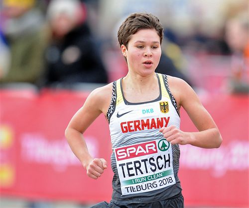 Cross-EM: Lisa Tertsch gewinnt Team-Gold