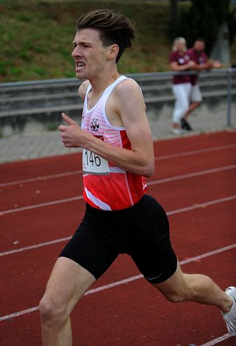 Top-Zeiten beim Königsteiner Burgmeeting über 1500 Meter - Christoph Schrick glänzt mit Hessenrekord in der U18