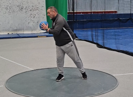 Offenes Training im Kugelstoßen und Diskuswurf für Vereine mit talentierten Athleten:innen