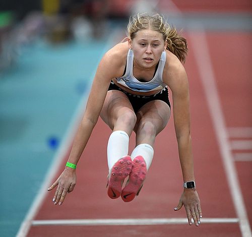 Hallen-DM im Mehrkampf ohne die hessischen Titelverteidiger Vanessa Grimm und Andreas Bechmann - Vorbereitung auf Freiluft-Events WM & EM steht im Fokus - Alexandra Scharf holte Bronze bei der DM in Leverkusen