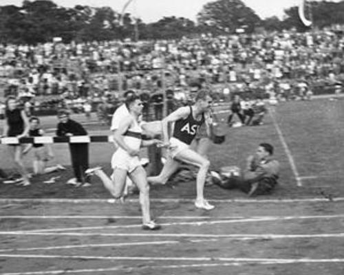 Die Historie des Auestadions: 1958 - DLV-Sprintstaffel bei der Ost-West-Ausscheidung in Topform