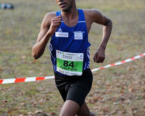 Ilyas Yonis Osman dominiert Straßenlauf "Rund um das Bayer-Kreuz" - Lisa Tertsch gewinnt Auftakt des deutschen Nachwuchs Laufcups