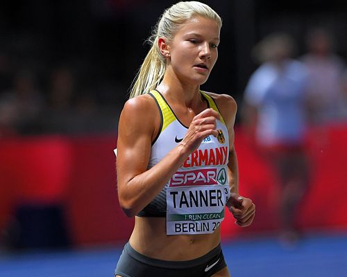 Natalie Tanner läuft über 10.000 Meter auf Platz 14