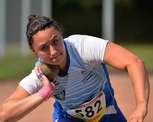 HM (Frauen) in Friedberg: Nadine Mercier holt Sprint-Krone und wird Zweite über 200 Meter - Svenja Clemens stürmt über 5000 Meter an die Spitze der deutschen Bestenliste der U20