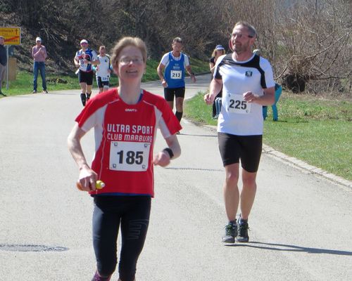 Nele Alder-Baerens gewinnt 50-km-Meisterschaft