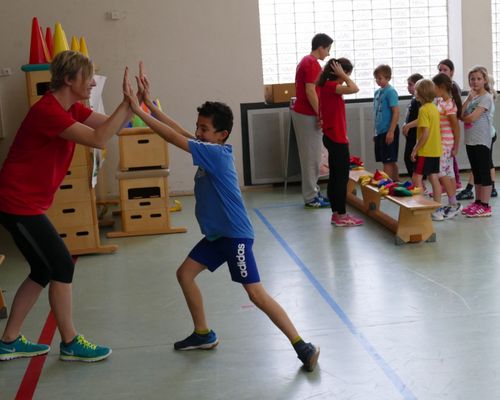 Kooperation Schule und Verein - für beide Seiten ein Gewinn! Bis zum 15. April Anschubfinanzierung beantragen