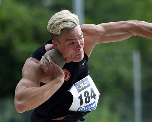 Mehrkampf-DM in Wesel: Jannis Wolff lässt nach einem hervorragendem ersten Tag die 8000 Punkte beim Diskuswerfer legen, rettet am Ende aber DM-Bronze. Auch Jenna Fee Feyerabend, Martin Kratz und Tim Schneider holen dritte Plätze