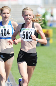 Zwei 10-km-Hessenrekorde durch Sarah Kistner